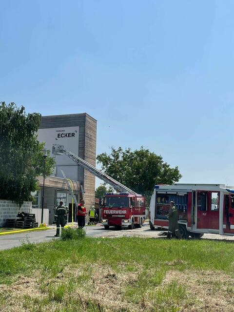 In einer Tischlerei in Raiding ist ein Silo in Brand geraten.