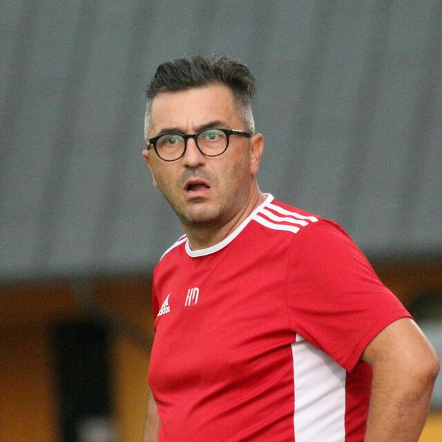 Wo der SV Wörgl auftaucht ist Trainer Denis Husic mittendrin, nicht nur dabei.