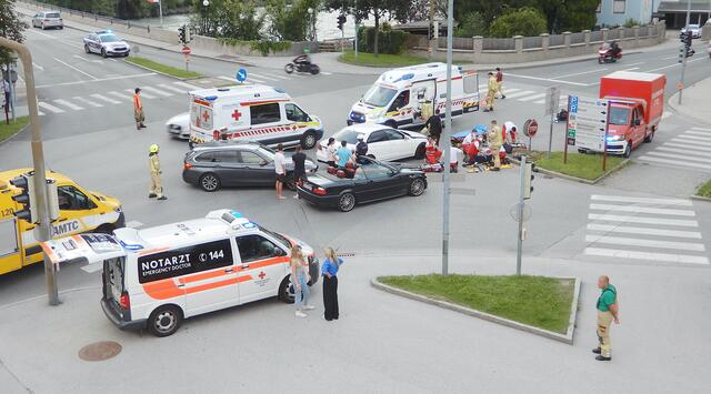 Beim Kreuzungsbereich Barbarabrücke geschah der Unfall mit Verletzungen der Motorradlenkerin.