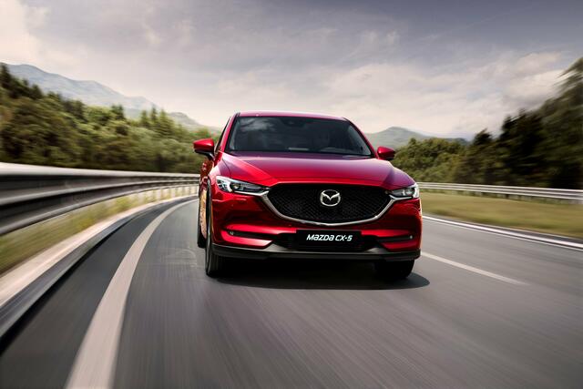 Neue Ausstattungsvarianten und verbesserte Technologien charakterisieren den 2021er Jahrgang des Mazda CX-5.