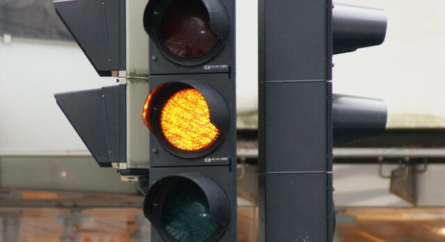 Orange, also "hohes Risiko", zeigt die Ampel nun auch in Vorarlberg. | Foto: Koch