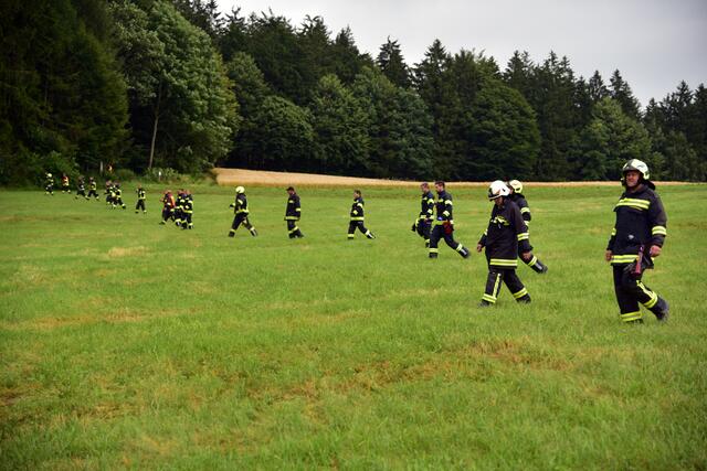 Über 160 Feuerwehrler waren im Sucheinsatz.
