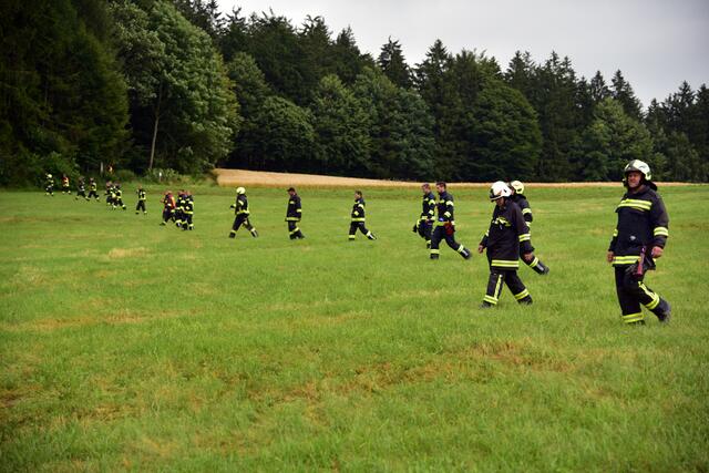 Über 160 Feuerwehrler waren im Sucheinsatz.