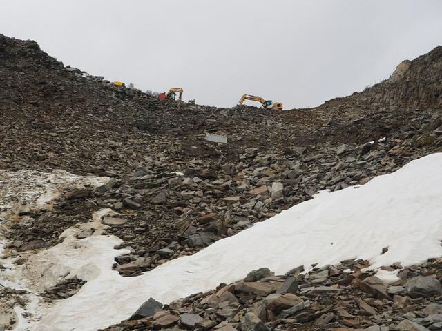 Die Tiroler Umweltanwaltschaft und Umweltorganisationen kritisieren die Bauarbeiten am Weißseejoch.