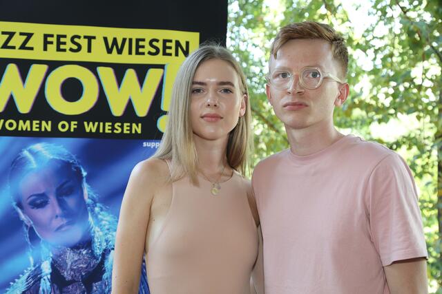 Kristin Lash & Jakob Grey