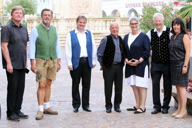 Christian Stromberger, Seppi Lobnig, Franz Josef Isak, Helmut Wildhaber, Silvia Radaelli, Richi Di Bernardo und Silvia Greiler.