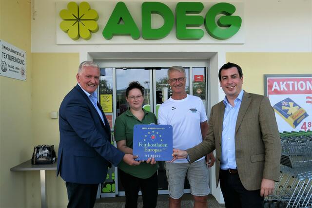 Weinburg als Teil des „Feinkostladens Europa“ ausgezeichnet
LHStv. Schnabl und Europa-Abgeordneter Sidl prämieren Vorzeigegemeinden im Sinne von „Regionalität“ und „Produktsicherheit“
