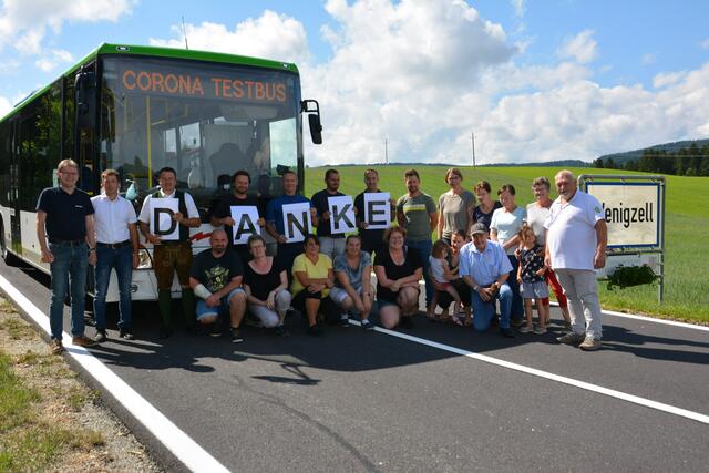 Die letzte Ausfahrt des Corona-Testbuses! | Foto: KK