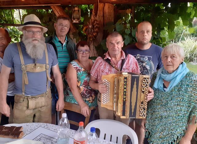 Horst Hausensteiner senior, Erich Schock, Helga Tritremmel, Josef Tritremmel, Horst Hausensteiner junior und Waltraud Schuh.