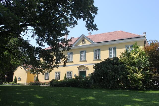 Schloss Frauenhofen (c) Raidl