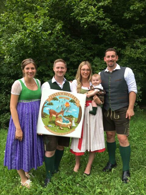 Patin Katharina Peschke, Stefan, Julia und Oliver Preiner sowie Pate Markus Feichtinger