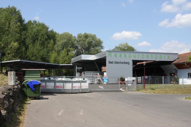 Im Ressourcenpark Bad Gleichenberg in Bairisch Kölldorf werden mehr als 80 Fraktionen gesammelt.