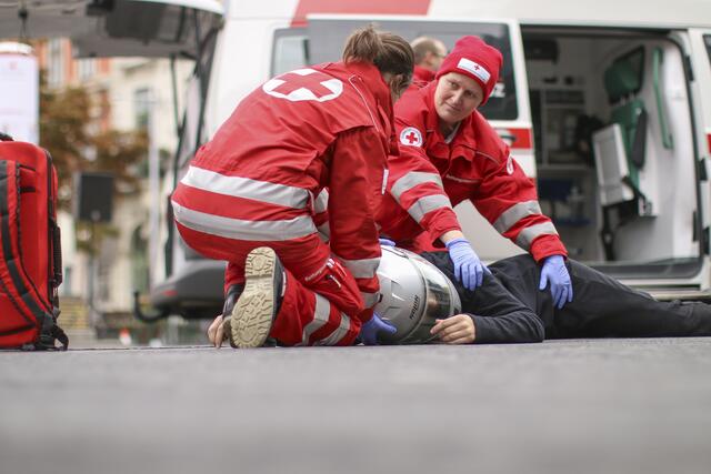 Rettungseinsatz nach einem Fahrradsturz in St. Lorenzen.