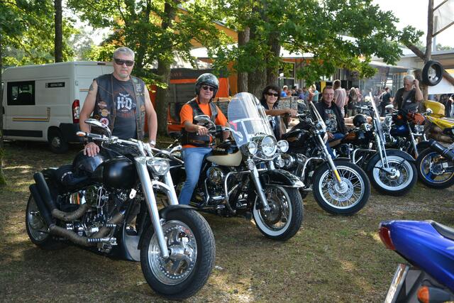 Zahlreiche Motorradclubs aus der Region und weiter darüber hinaus statteten einen Besuch ab.