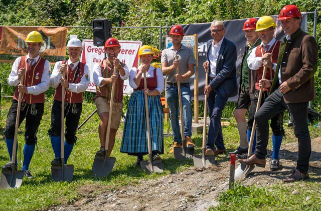 Der erste Stich auf der Baustelle ist bereits erfolgt.