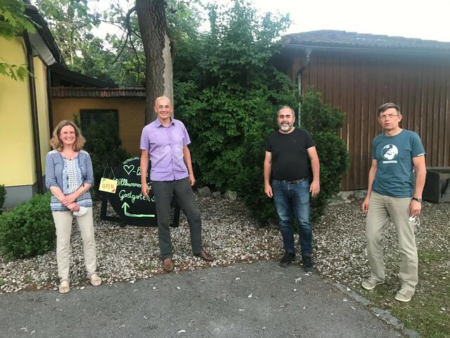 Bezirksgeschäftsführerin Barbara Pflüglmayer, Bezirkssprecher-Stellvertreter Bernhard Waldhör, Josef Mader und Bezirkssprecher Alois Giglleitner (v.l.). | Foto: Grüne Grieskirchen