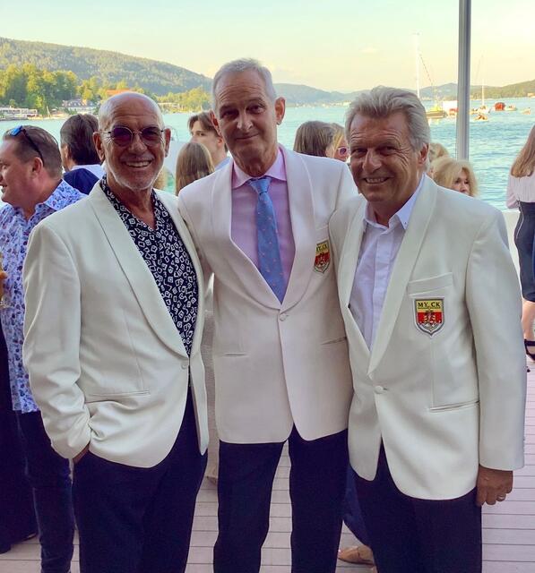 Von links: Otto Retzer, MYCK Präsident Wolfgang Schmalzl, Vizepräsident Franz Iglauer