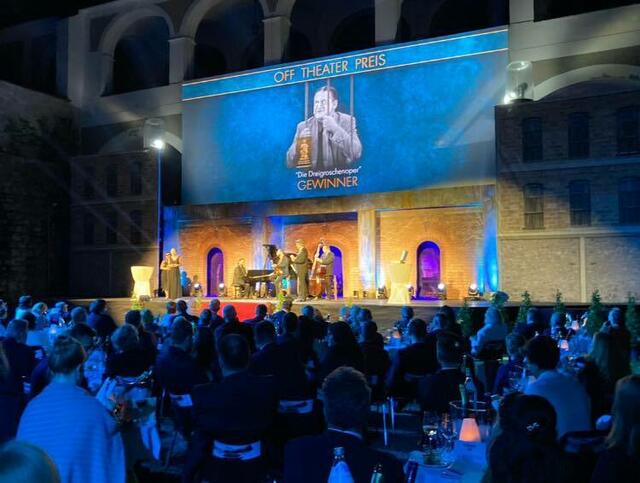 Gewinner OFF Theater Preis: Die Volkskantine/Die Dreigroschenoper.