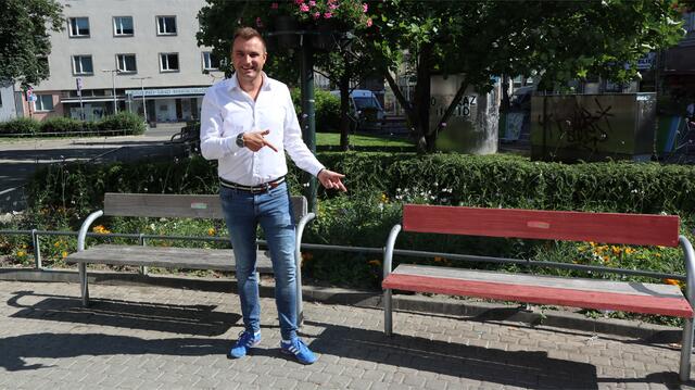 So stellt sich FPÖ-Favoriten-Klubobmann Christian Schuch die "rot-weiß-rote" Bank vor. | Foto: FPÖ Favoriten