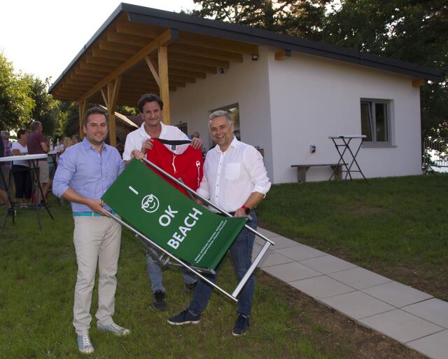 Sie waren die Initiatoren dieses Dorfprojektes - Vizebgm. Martin Pinczker, Ortsvorsteher Werner Kappel mit seinem "Start-Spruch" packen wir's an und Bgm. Christian Pinzker.
