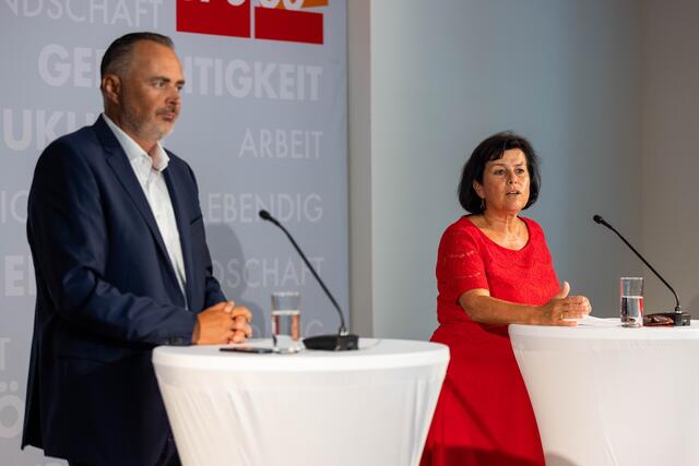 Burgenlands Landeshauptmann Hans-Peter Doskozil (SPÖ) und Soziallandesrätin Birgit Gerstorfer (SPÖ) über Pflege, Impfpflicht und die Führungsfrage der SPÖ auf Bundesebene. | Foto: MecGreenie