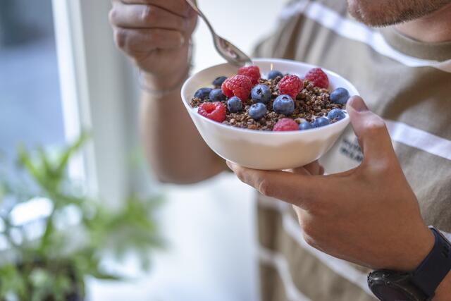 Brüsli: Ein Müsli aus Brot und Früchten ist in Favoriten entwickelt worden. | Foto: Brüsli