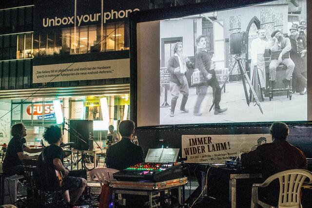 Auch Charlie Chaplin ist beim heurigen Filmfest am Columbusplatz zu sehen.