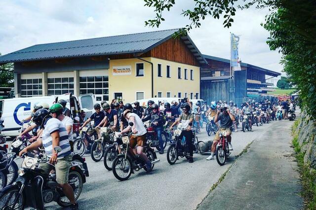 Lochner Mofa Club PirateZ 150 Mofa Fahrer Drei Seen Und Zehn PirateZ 