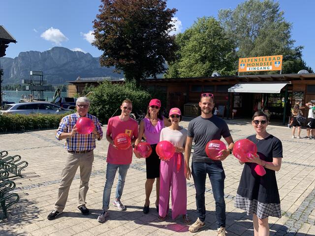 Rüdiger Niemz, Maximilian Schmidt, Sabine Huemer, Julia Bammer (Listenplatz 2 Landtagswahl), Felix Eypeltauer (Spitzenkandidat Landtagswahl), Henrike Brandstötter (Nationalratsabgeordnete) | Foto: NEOS