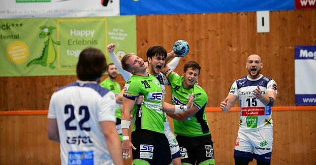 Es wartet noch viel Arbeit auf die Füchse. | Foto: Bernd Haider