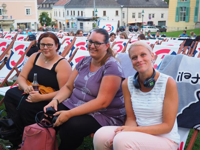 Vera, Rita und Karin verbrachten einen Mädelsabend.