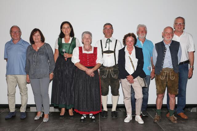 Eugen Reiter, Heidi Riepl, Irene Moser, Christine Kaltenböck, Karl Brandner, Gerti und Ludwig Bergmayr, Erwin Brunmayr und Heinz Steiniger. | Foto: Kaser Alois