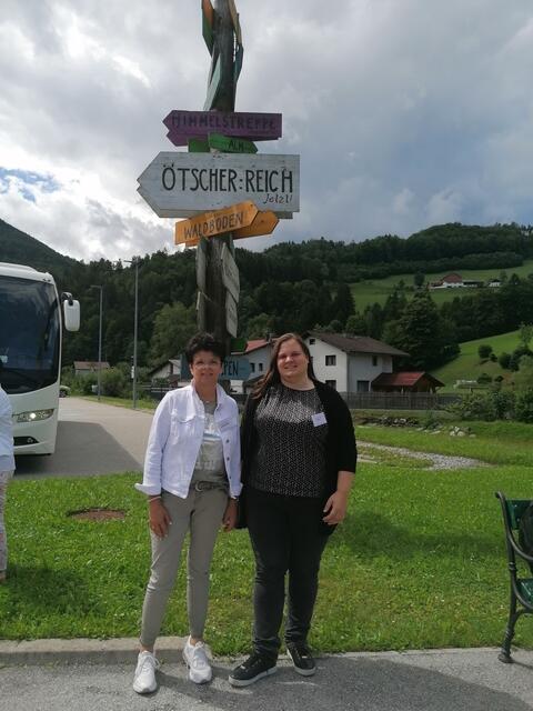 Bürgermeister-Kolleginnen: Waltraud Schwammer (Dechantskirchen) und Andrea Kohl (Bad Blumau).