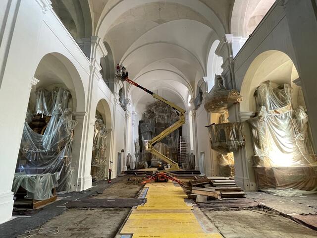 So sieht es derzeit in der Stadtpfarrkirche Deutschlandsberg im zweiten Bauabschnitt der großen Innensanierung aus. | Foto: Susanne Veronik