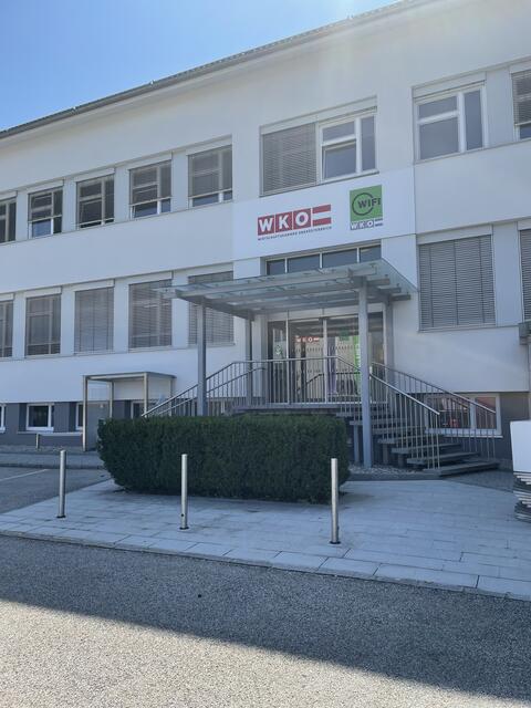 WKO und AMS unterstützen bei der Jobsuche. | Foto: Nagl/BRS
