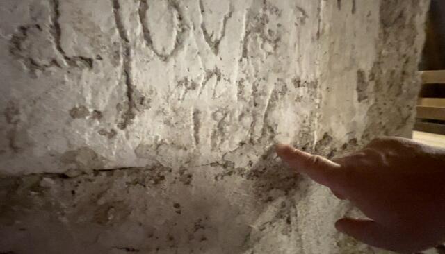 Hier hat sich im Jahr 1896 ein gewisser "Konrad" verewigt.