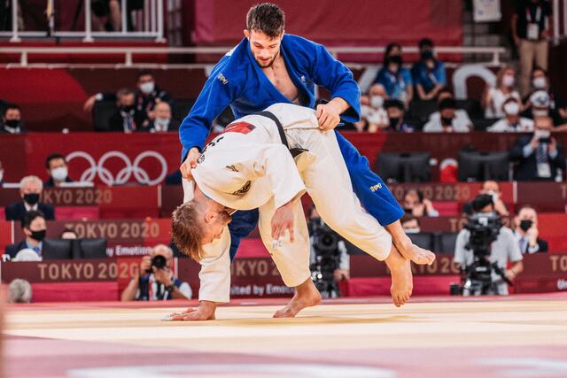 Shamil Borchashvili (in blau) beim bisherigen Karrierehöhepunkt. Sieg im Kampf um die Bronzemedaille bei Olympia in Tokio. | Foto: LZ Multikraft Wels