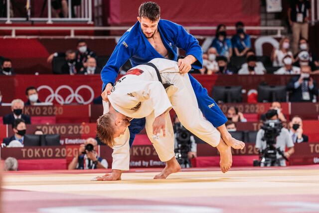 Shamil Borchashvili (in blau) beim bisherigen Karrierehöhepunkt. Sieg im Kampf um die Bronzemedaille bei Olympia in Tokio.  | Foto: LZ Multikraft Wels