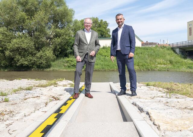 LH-Stellvertreter Stephan Pernkopf und Landesrat Heinrich Dorner. | Foto: NLK/Filzwieser