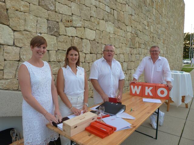 Grainer Katharina, Kerstinger Ines, Ohr Herbert und Fellinger Freddy kümmerten sich um die Einhaltung und Kontrolle der 3G-Regelung