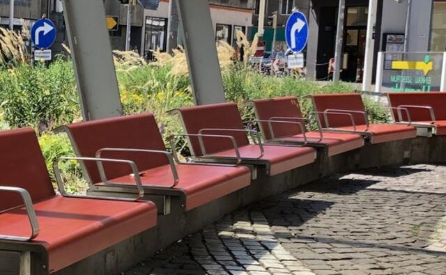 So haben die Bänke kurz nach der Erneuerung ausgesehen. | Foto: mjp