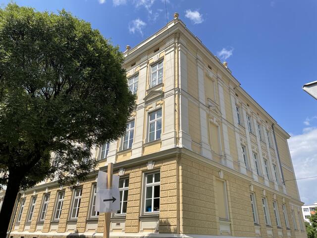 Geimpft wird im Turnsaal der Volksschule Judenburg-Stadt. | Foto: Verderber