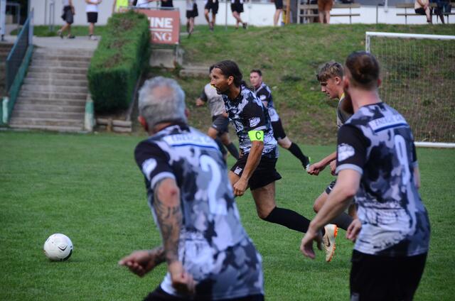 GSC-Legende als Kapitän: Gerhard Liegl organisierte die Defensive. | Foto: Grazer Sportklub