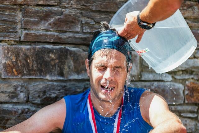 Eine kalte Dusche wurde immer gerne genommen | Foto: Dominik Angerer