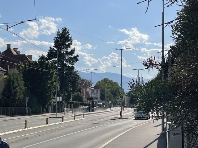 Verkehrsberuhigung und Verkehrssicherheit in der Reichenauer Straße weiter aktuell. | Foto: Stadtblatt