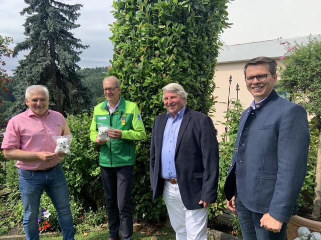KC-Stainz Schilcherheimat Clubpräsident Manfred Hasler, Grünes Kreuz Regionalstellengeschäftsführer LRR Gerhard Prall, KC-Stainz Schilcherheimat Chairman Activity Herbert Kutschera, KC-Stainz Schilcherheimat President Elect Christian Isak. | Foto: KC-Stainz Schilcherheimat