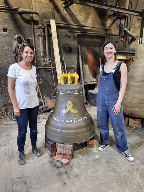 In der Glockengießerein Perner wurde das Instrument gestaltet und gegossen.  | Foto: Hofmann