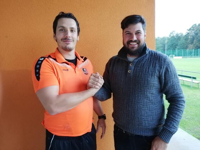 Trainer Hakan Kahraman und Sektionsleiter Max Pacher (r.) hoffen, dass die positive Serie der Gössendorfer Freitag gegen Tobelbad anhält. | Foto: kk