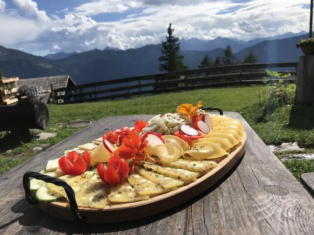 Herrlich: Käse aus eigener Produktion. | Foto: Seppi