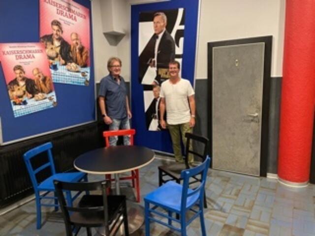 Kinobetreiber Karl Essl und Bürgermeister Albert Pitterle | Foto: Susanne Kummer